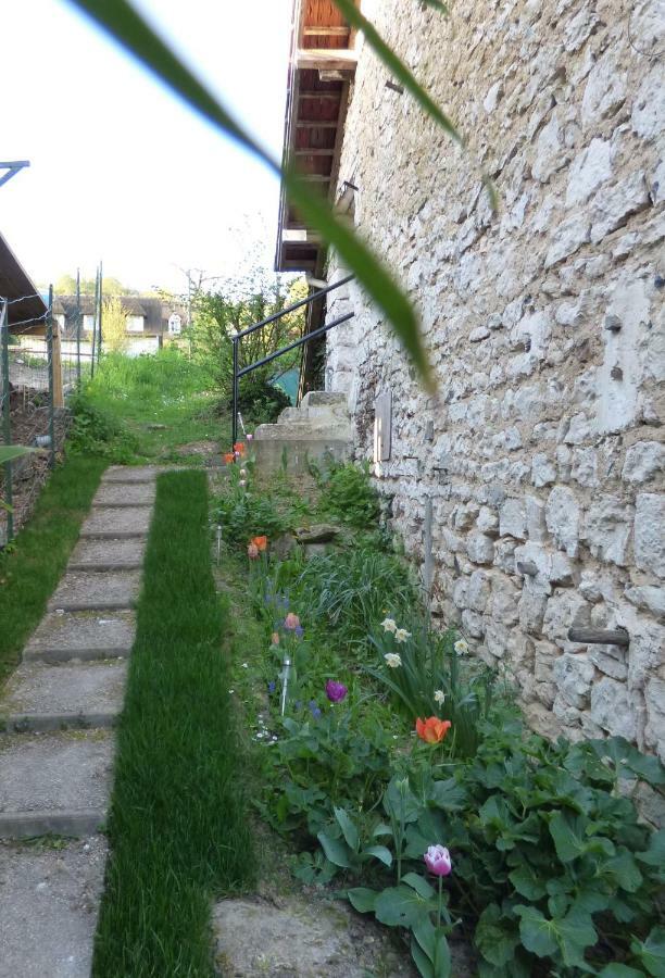 مبيت وإفطار جيفرني L'Etable Givernoise المظهر الخارجي الصورة